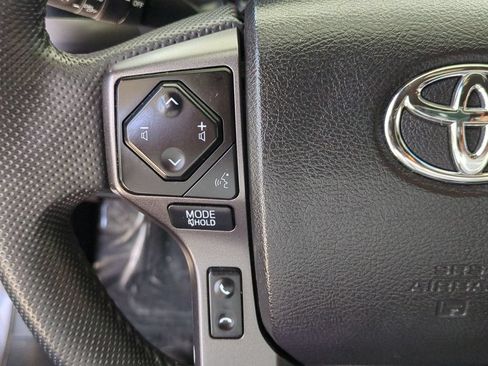 Used 2023 Toyota Tacoma TRD Sport AWD/4WD image 12
