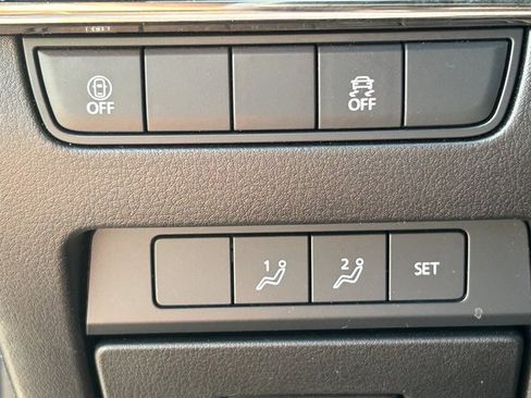 Used 2023 MAZDA MAZDA3 s image 22