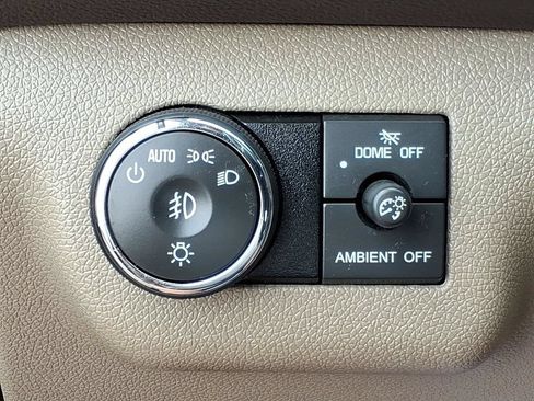 Used 2016 GMC Acadia Denali AWD/4WD image 18