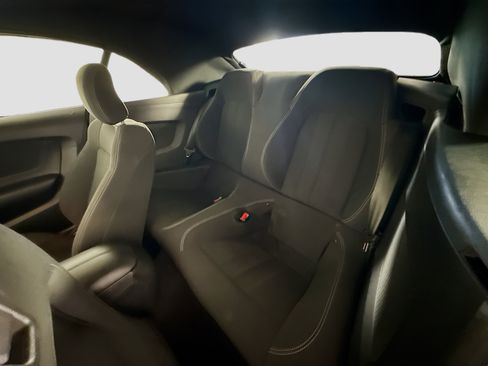 Used 2020 Ford Mustang Convertible image 25