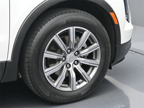 Certified 2023 Cadillac XT4 Sport image 6