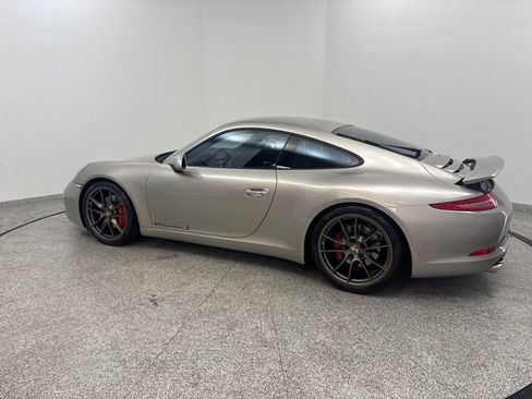 Used 2013 Porsche 911 Carrera S image 5