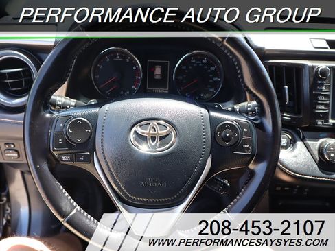 Used 2016 Toyota RAV4 SE FWD image 24