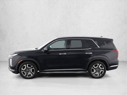 Used 2025 Hyundai Palisade SEL FWD image 4