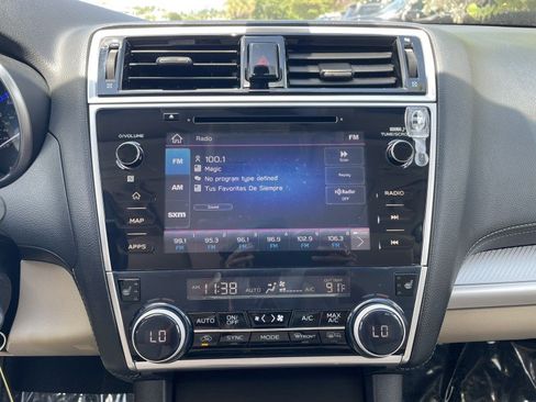 Used 2019 Subaru Outback 2.5i Premium AWD/4WD image 18