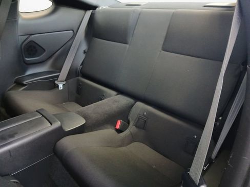 Used 2023 Toyota GR86 RWD image 22
