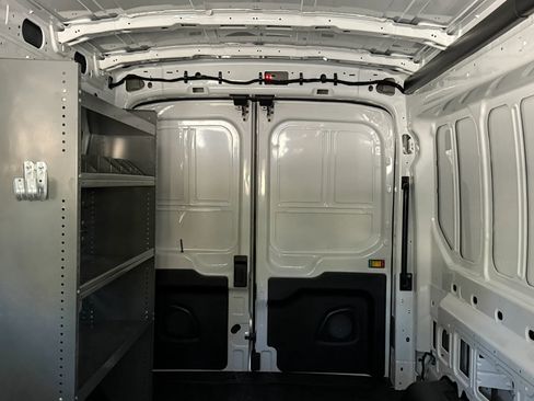 Used 2023 Ford Transit 250 Medium Roof image 23