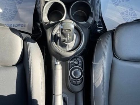 Used 2023 MINI Cooper S image 22