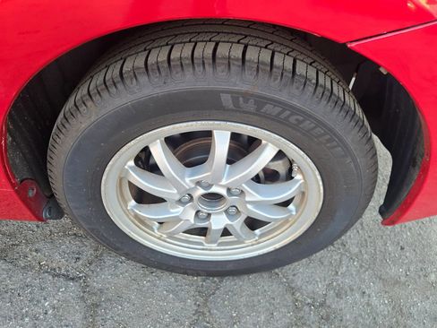 Used 2012 Toyota Prius V Three image 28