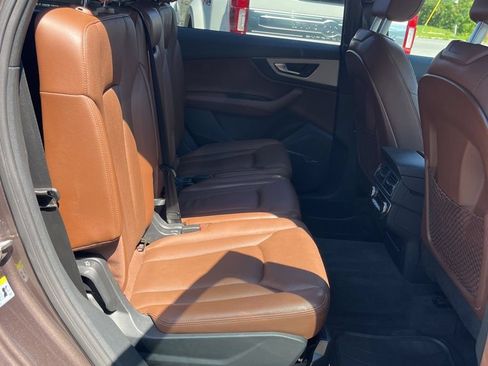 Used 2017 Audi Q7 3.0T Prestige AWD/4WD image 11