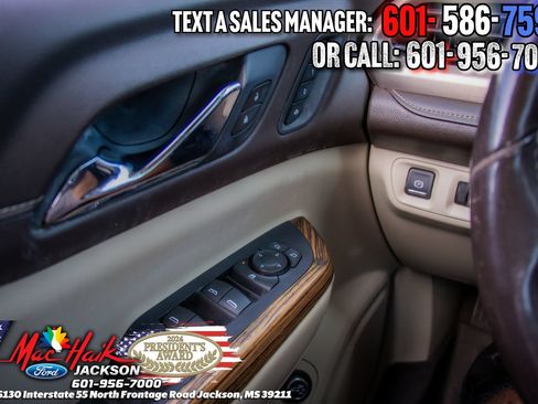 Used 2019 GMC Acadia Denali w/ Technology Package FWD image 14