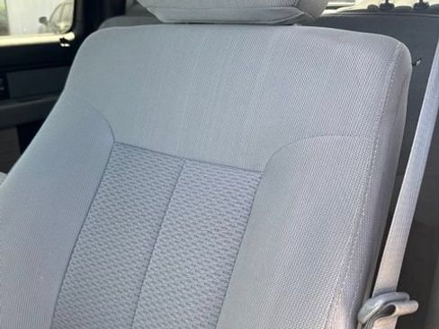 Used 2014 Ford F150 XLT w/ XLT Chrome Package RWD image 12