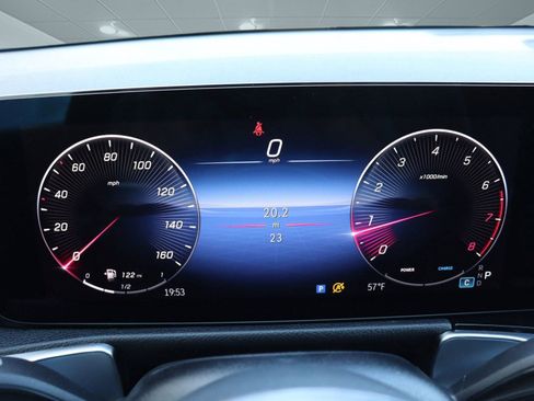 New 2025 Mercedes-Benz GLB 250 image 47