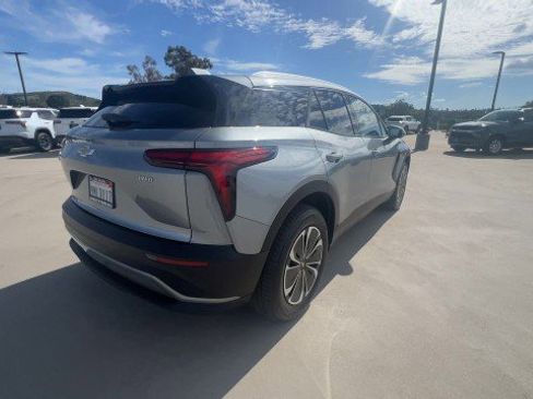 Used 2024 Chevrolet Blazer EV LT image 8