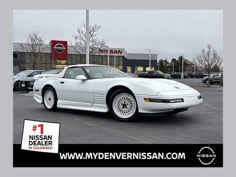 Used 1992 Chevrolet Corvette Convertible image 1