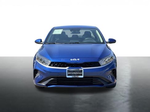 Certified 2023 Kia Forte LXS FWD image 3