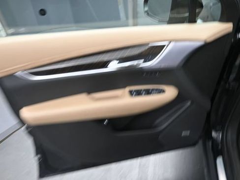 Certified 2024 Cadillac XT6 Premium Luxury w/ Platinum Package AWD/4WD image 20