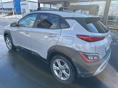 Used 2023 Hyundai Kona SEL image 2