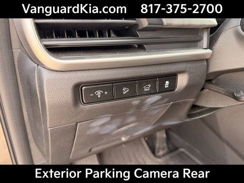 Certified 2023 Kia Telluride EX w/ EX Captain's Chair Package image 16