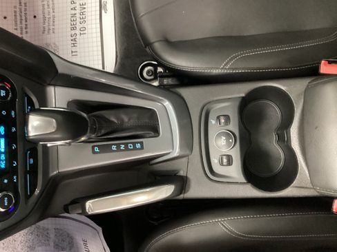 Used 2012 Ford Focus Titanium FWD image 26
