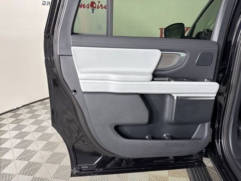 New 2025 Ford Expedition Max Platinum w/ Driver's Package image 18