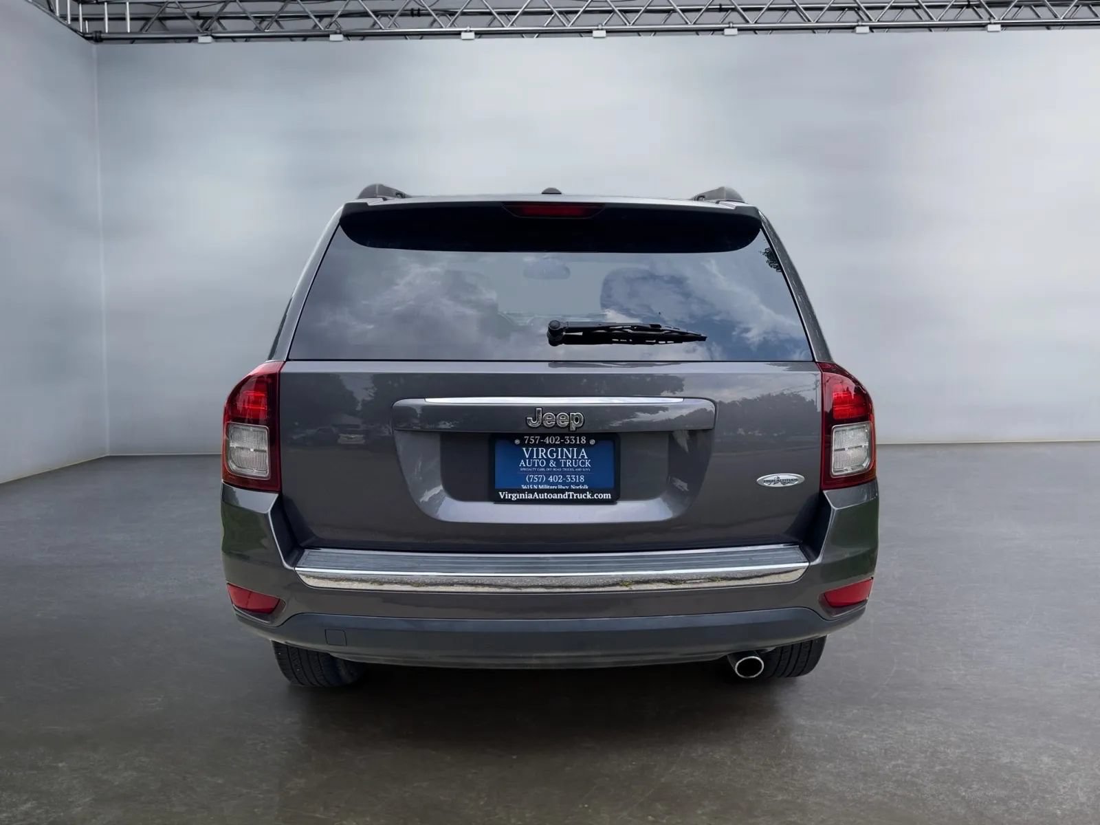 Used 2017 Jeep Compass High Altitude FWD image 8