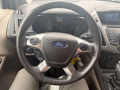 Used 2015 Ford Transit Connect XLT FWD image 19