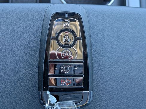 New 2026 Lincoln Nautilus Reserve image 35