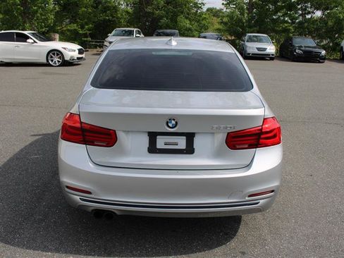 Used 2017 BMW 330i Sedan RWD image 7