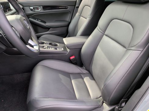 Used 2025 Honda Civic Sport Touring image 28