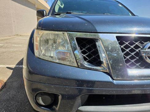 Used 2019 Nissan Frontier SV AWD/4WD image 19