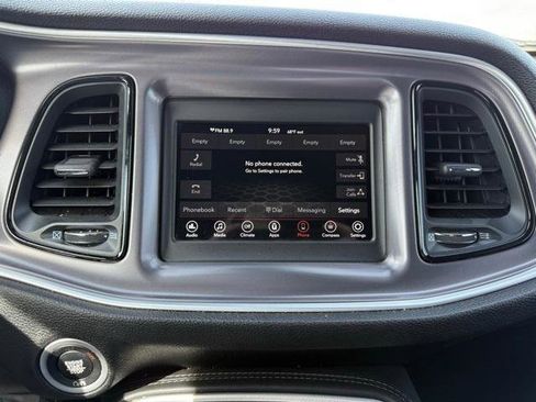 Used 2019 Dodge Challenger SXT image 46