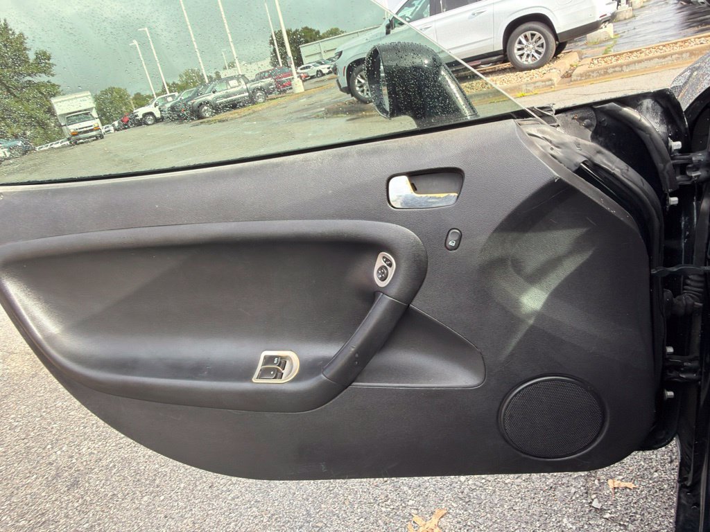 Used 2007 Pontiac Solstice Convertible w/ Premium Package RWD image 21
