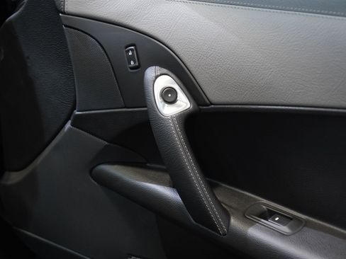 Used 2009 Chevrolet Corvette ZR1 w/ Preferred Equipment Group RWD image 27