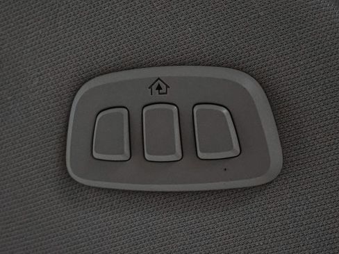 Used 2020 Lincoln Continental AWD w/ Premium Package image 35