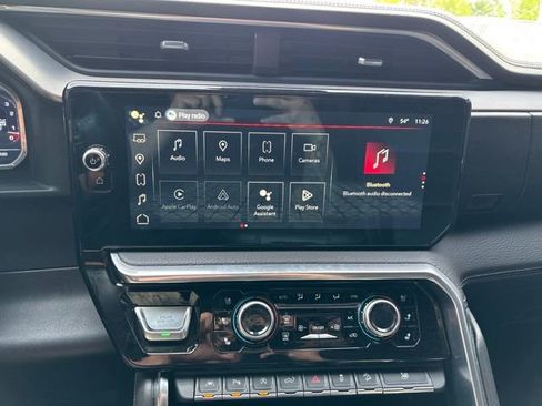 Used 2023 GMC Sierra 1500 Denali w/ Technology Package AWD/4WD image 22