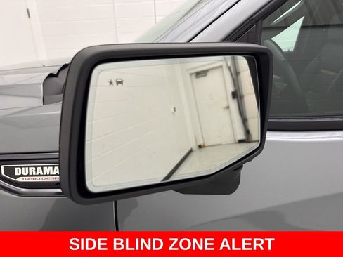 Used 2025 GMC Sierra 1500 AT4 w/ AT4 Premium Package AWD/4WD image 8