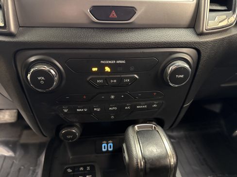 Used 2019 Ford Ranger XLT w/ FX4 Off-Road Package image 34