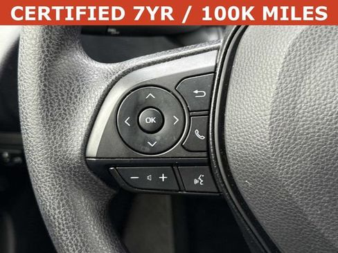 Used 2025 Toyota Corolla LE image 24