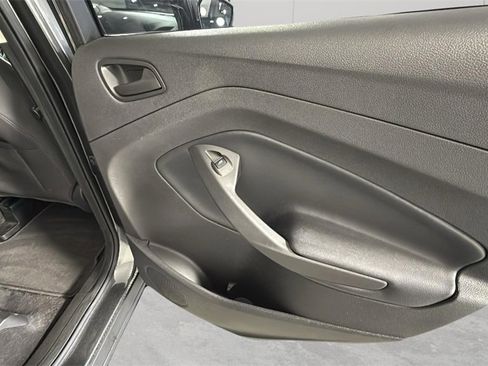 Used 2018 Ford Escape S image 35