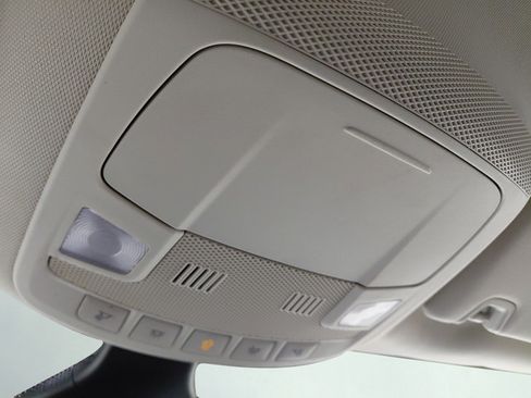 Used 2024 Ford Edge Titanium AWD/4WD image 41