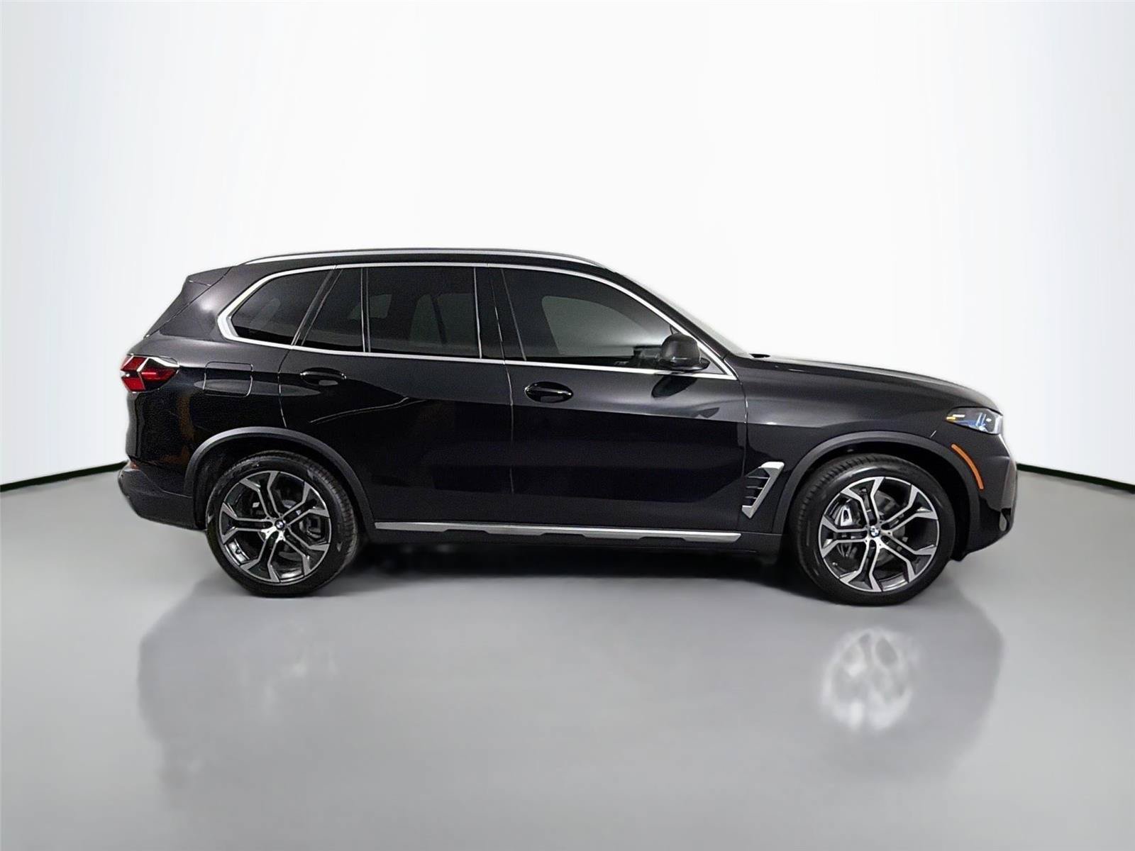 New 2026 BMW X5 sDrive40i w/ Climate Comfort Package RWD image 7