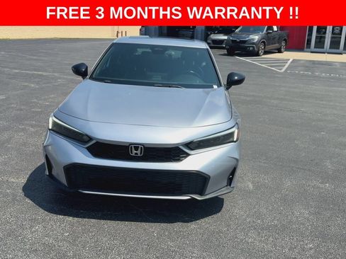 Used 2025 Honda Civic Sport image 3