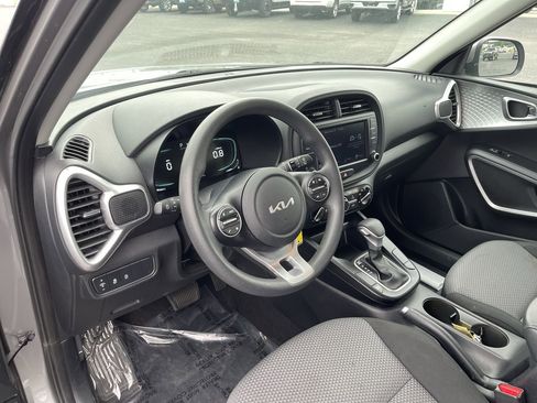 Used 2023 Kia Soul LX w/ Option Group 015 image 10