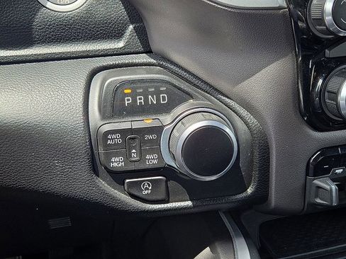 Used 2022 RAM 1500 Big Horn AWD/4WD image 31