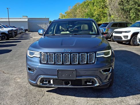 Used 2021 Jeep Grand Cherokee Overland image 3