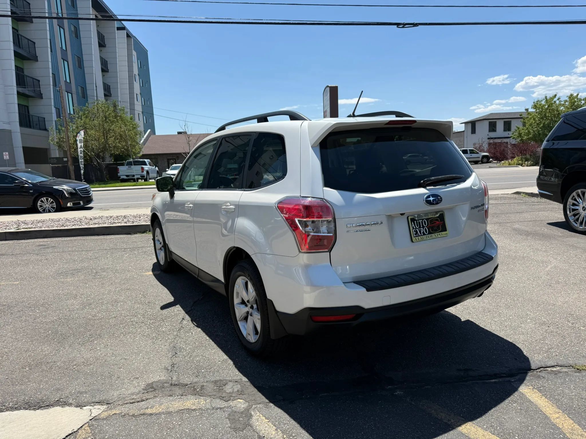 Used 2015 Subaru Forester 2.5i Limited w/ Popular Package #1 AWD/4WD image 7