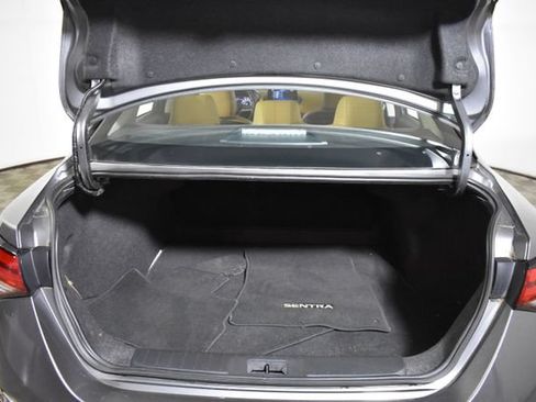 Used 2023 Nissan Sentra SV w/ SV Premium Package FWD image 30