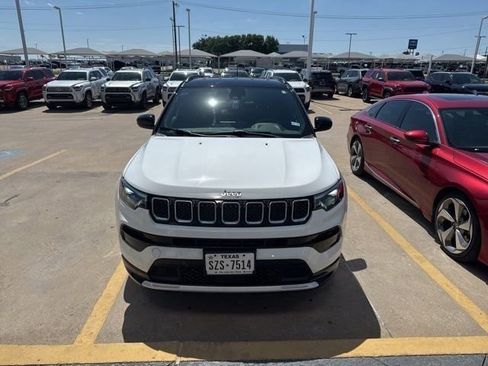 Used 2023 Jeep Compass Limited w/ Elite Group AWD/4WD image 2