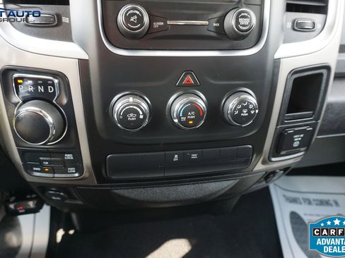 Used 2019 RAM 1500 Classic SLT AWD/4WD image 31